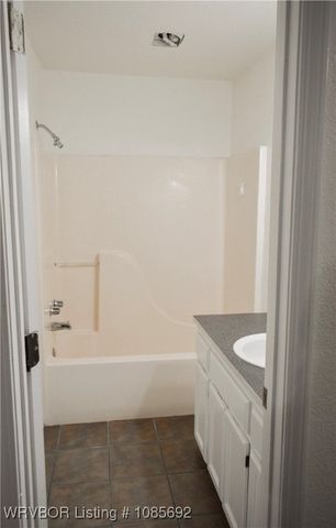 109 W Howard Street, Roland, OK 74954