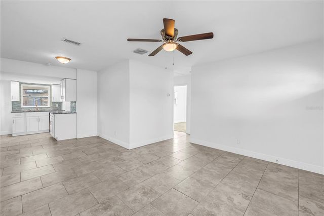 5152 5TH AVENUE N, St Petersburg, FL 33710