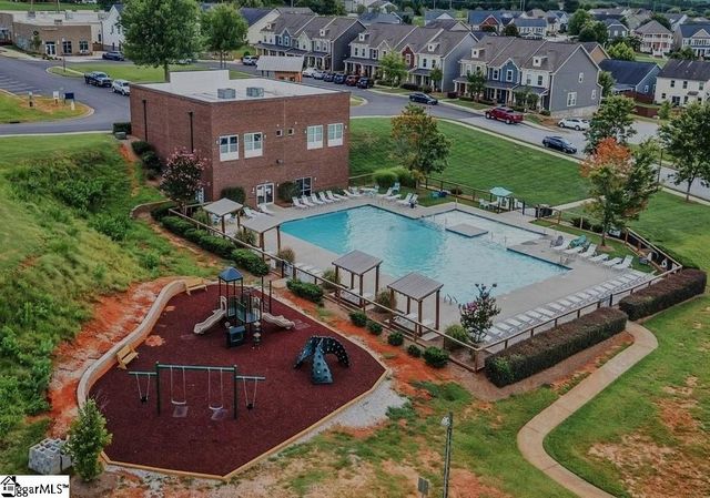 313 Daystrom Drive, Greer, SC 29651