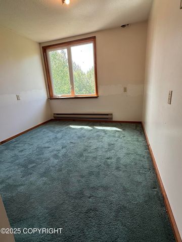 9810 N Runyon Circle, Palmer, AK 99645
