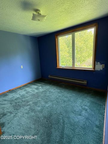 9810 N Runyon Circle, Palmer, AK 99645