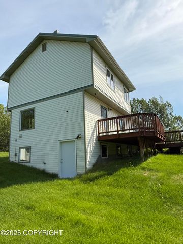 9810 N Runyon Circle, Palmer, AK 99645