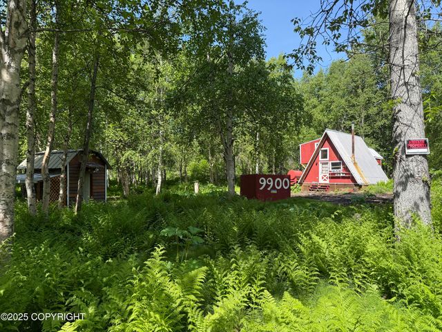 9810 N Runyon Circle, Palmer, AK 99645