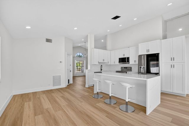 22732 Pickerel Circle, Boca Raton, FL 33428