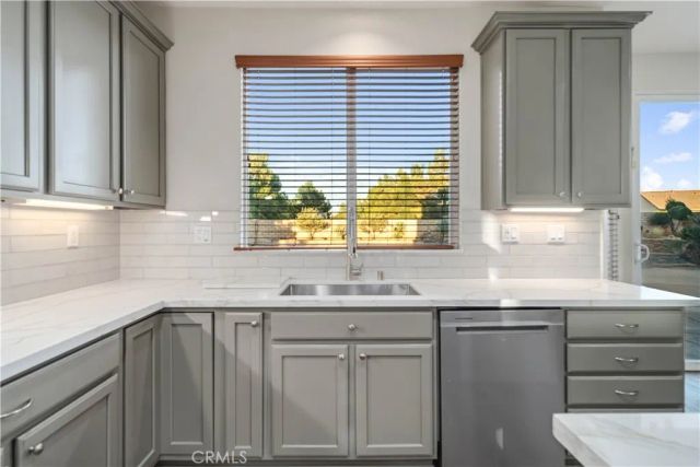 41520 44th West, Lancaster, CA 93536