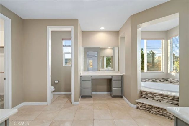 41520 44th West, Lancaster, CA 93536