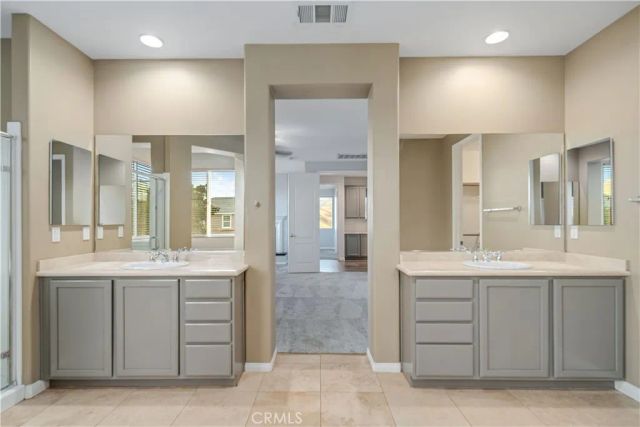 41520 44th West, Lancaster, CA 93536