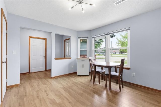 103 SW Blue Branch Circle, Grain Valley, MO 64029