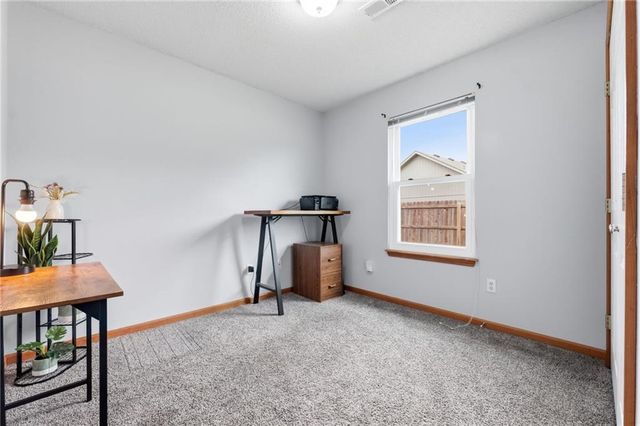 103 SW Blue Branch Circle, Grain Valley, MO 64029