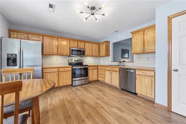103 SW Blue Branch Circle, Grain Valley, MO 64029