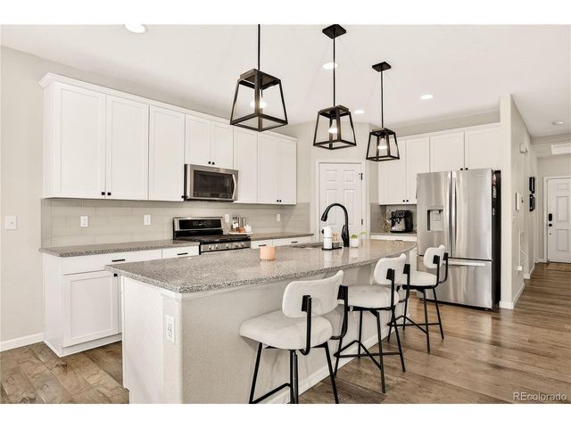 19412 W 88th Ave, Arvada, CO 80007