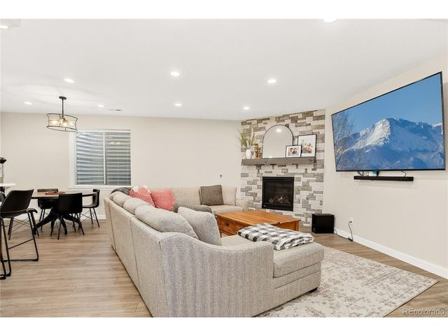 19412 W 88th Ave, Arvada, CO 80007