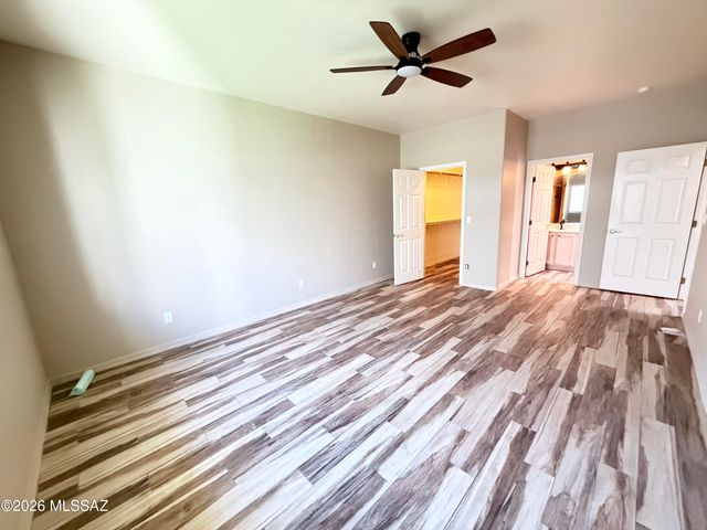 2833 S Full Moon Drive, Tucson, AZ 85713