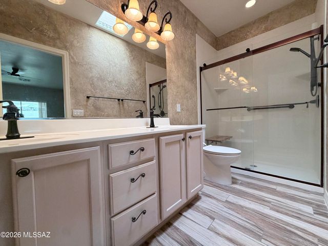 2833 S Full Moon Drive, Tucson, AZ 85713