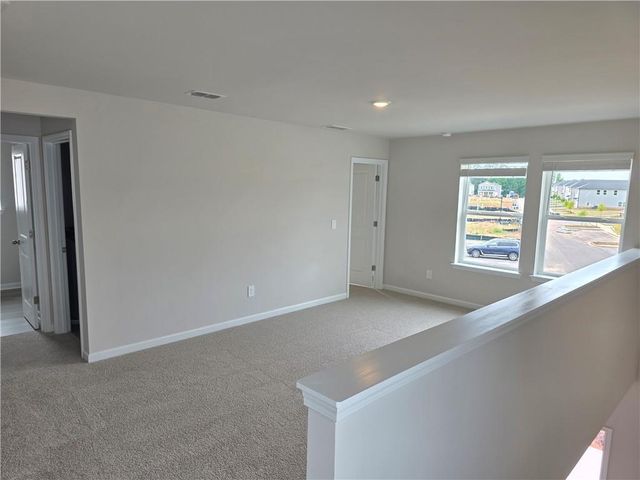 2253 Martin Springs Bend, Lawrenceville, GA 30045