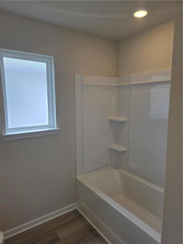 2253 Martin Springs Bend, Lawrenceville, GA 30045
