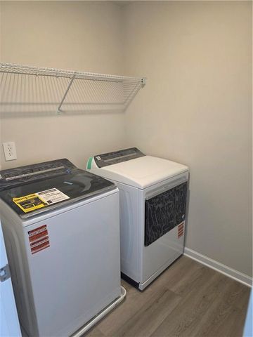 2253 Martin Springs Bend, Lawrenceville, GA 30045