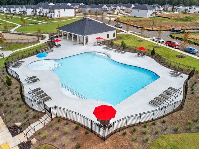 2253 Martin Springs Bend, Lawrenceville, GA 30045