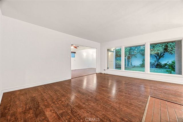 6928 Vanscoy, North Hollywood, CA 91605