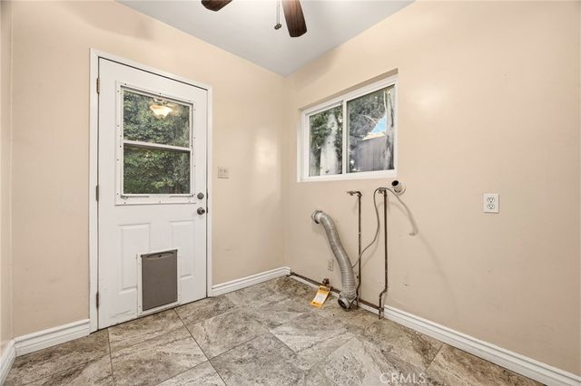6928 Vanscoy, North Hollywood, CA 91605