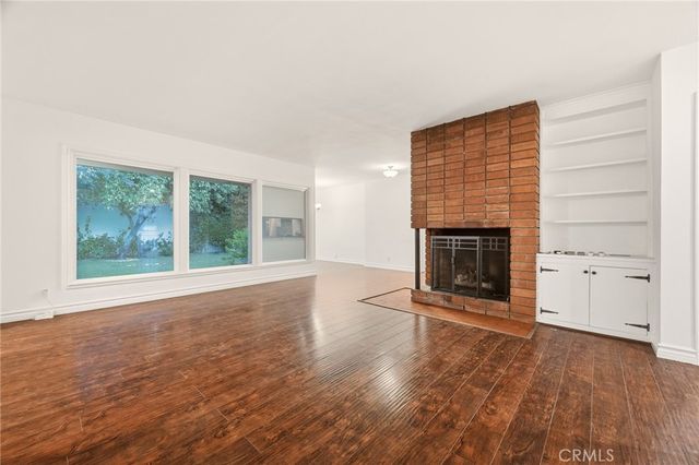 6928 Vanscoy, North Hollywood, CA 91605