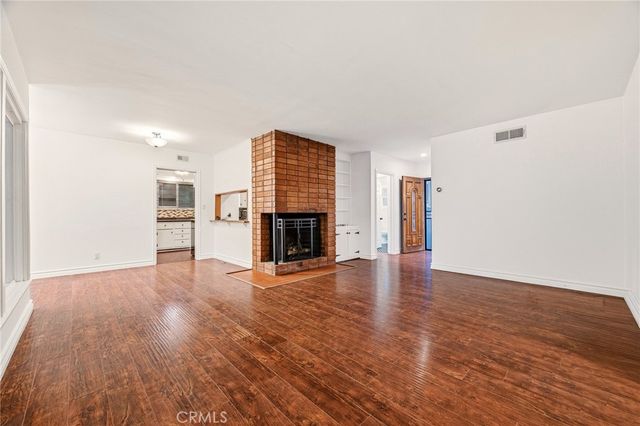 6928 Vanscoy, North Hollywood, CA 91605