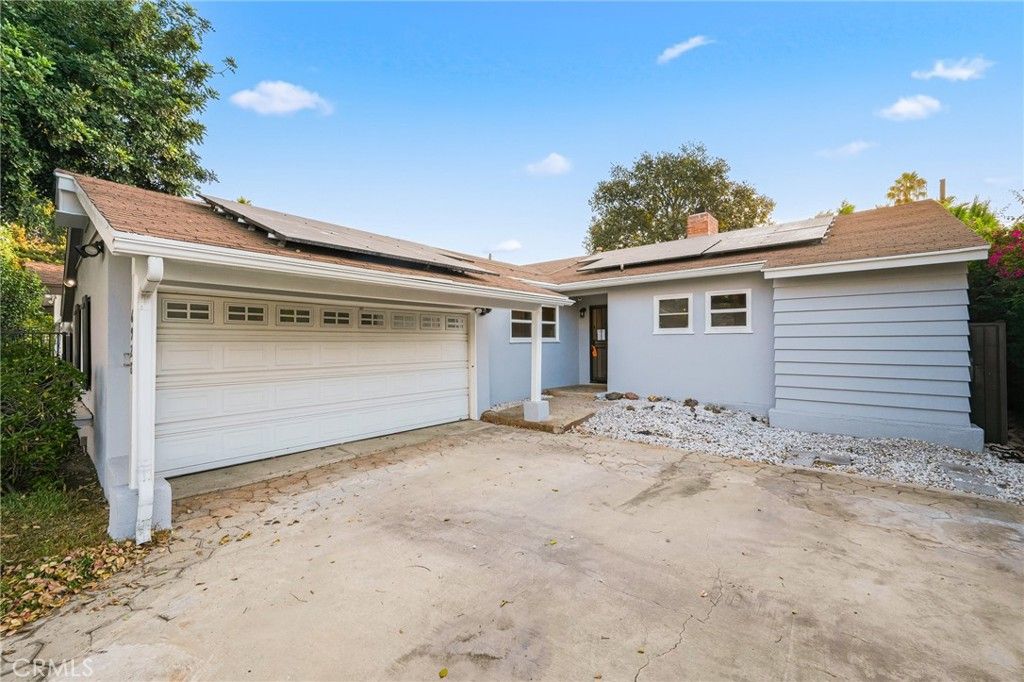 6928 Vanscoy, North Hollywood, CA 91605