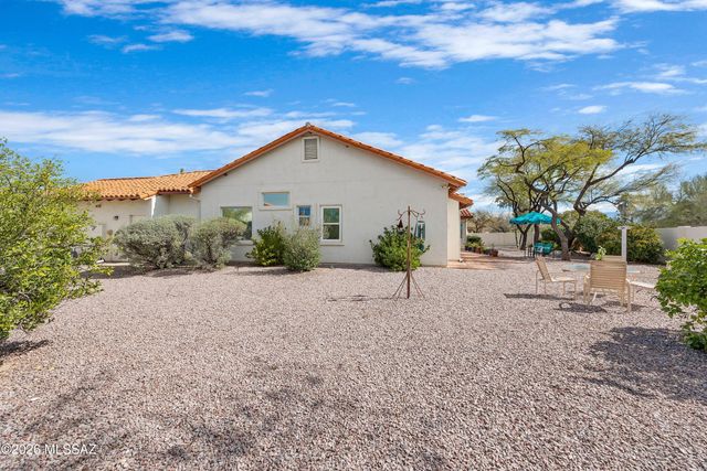 7400 E Pipe Springs Place, Tucson, AZ 85750