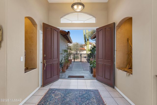 7400 E Pipe Springs Place, Tucson, AZ 85750