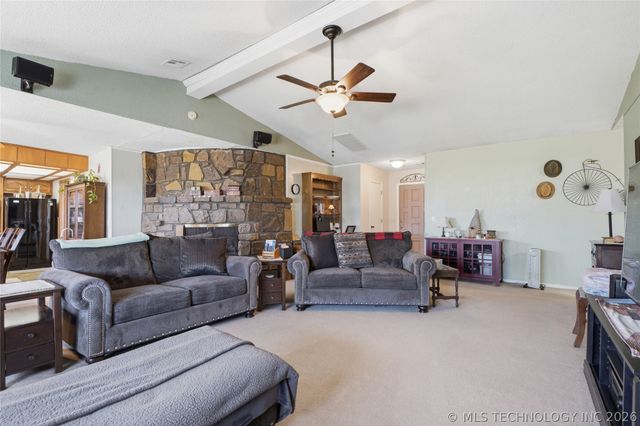 2708 E Dallas Street, Broken Arrow, OK 74014