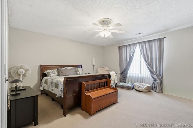 2708 E Dallas Street, Broken Arrow, OK 74014