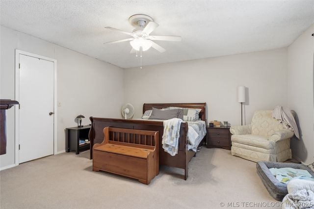 2708 E Dallas Street, Broken Arrow, OK 74014