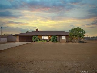 19456 Saint Timothy Lane, Apple Valley, CA 92307