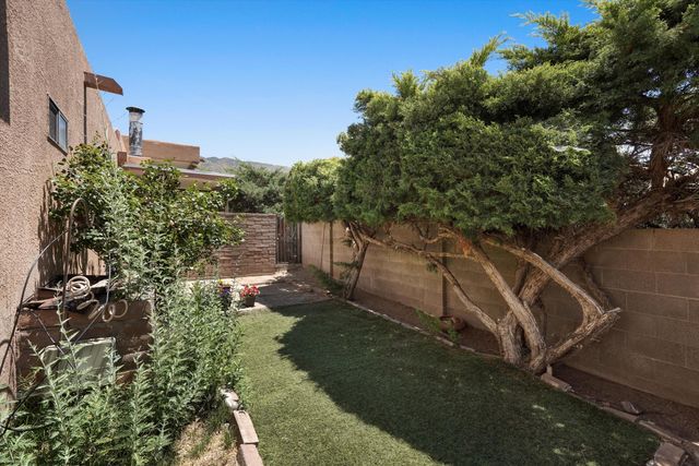 1804 Father Sky Street NE, Albuquerque, NM 87112