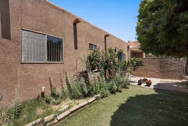1804 Father Sky Street NE, Albuquerque, NM 87112