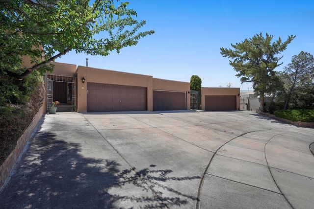 1804 Father Sky Street NE, Albuquerque, NM 87112