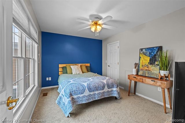 43107 Emerson Way, Novi, MI 48377