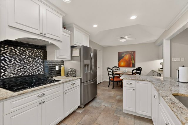 6917 Truxton Drive, Dallas, TX 75231