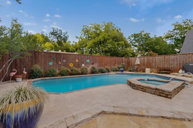 6917 Truxton Drive, Dallas, TX 75231
