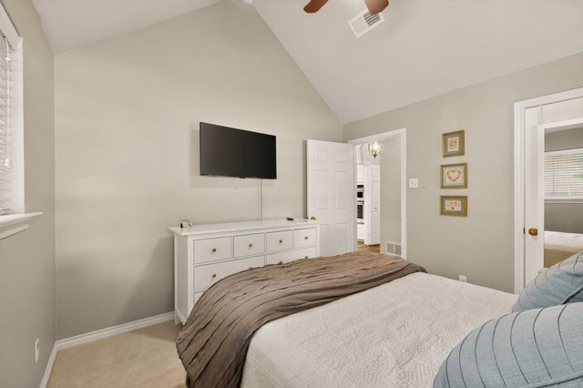 6917 Truxton Drive, Dallas, TX 75231