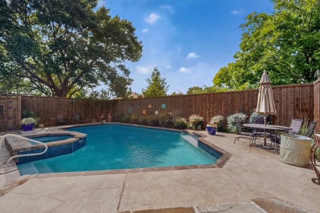 6917 Truxton Drive, Dallas, TX 75231