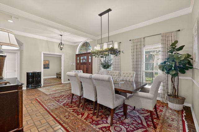 6917 Truxton Drive, Dallas, TX 75231
