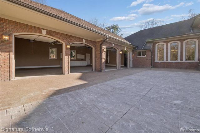 2140 33 Mile Road, Bruce, MI 48065