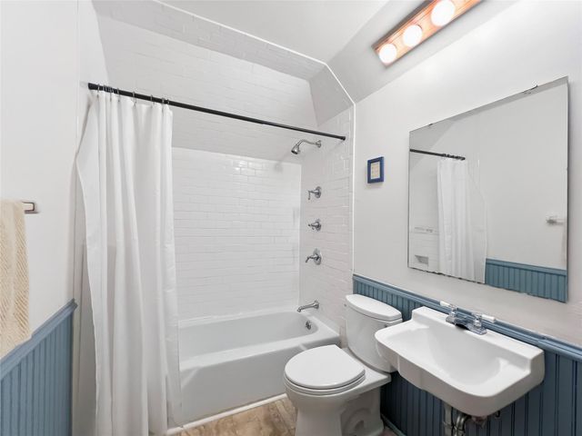 1010 Willow ST B, Austin, TX 78702