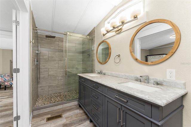 15430 OLIVE CIRCLE, Punta Gorda, FL 33955