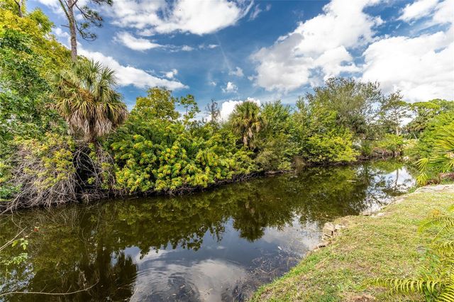 15430 OLIVE CIRCLE, Punta Gorda, FL 33955