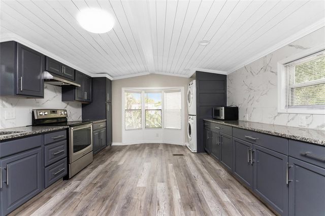 15430 OLIVE CIRCLE, Punta Gorda, FL 33955