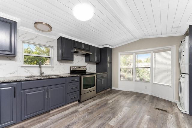 15430 OLIVE CIRCLE, Punta Gorda, FL 33955