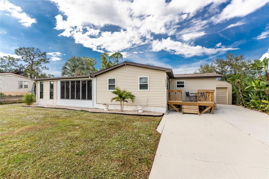 15430 OLIVE CIRCLE, Punta Gorda, FL 33955