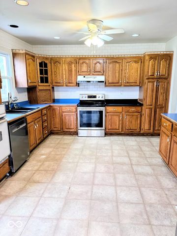 310 2nd Street NE, Carmel, IN 46032